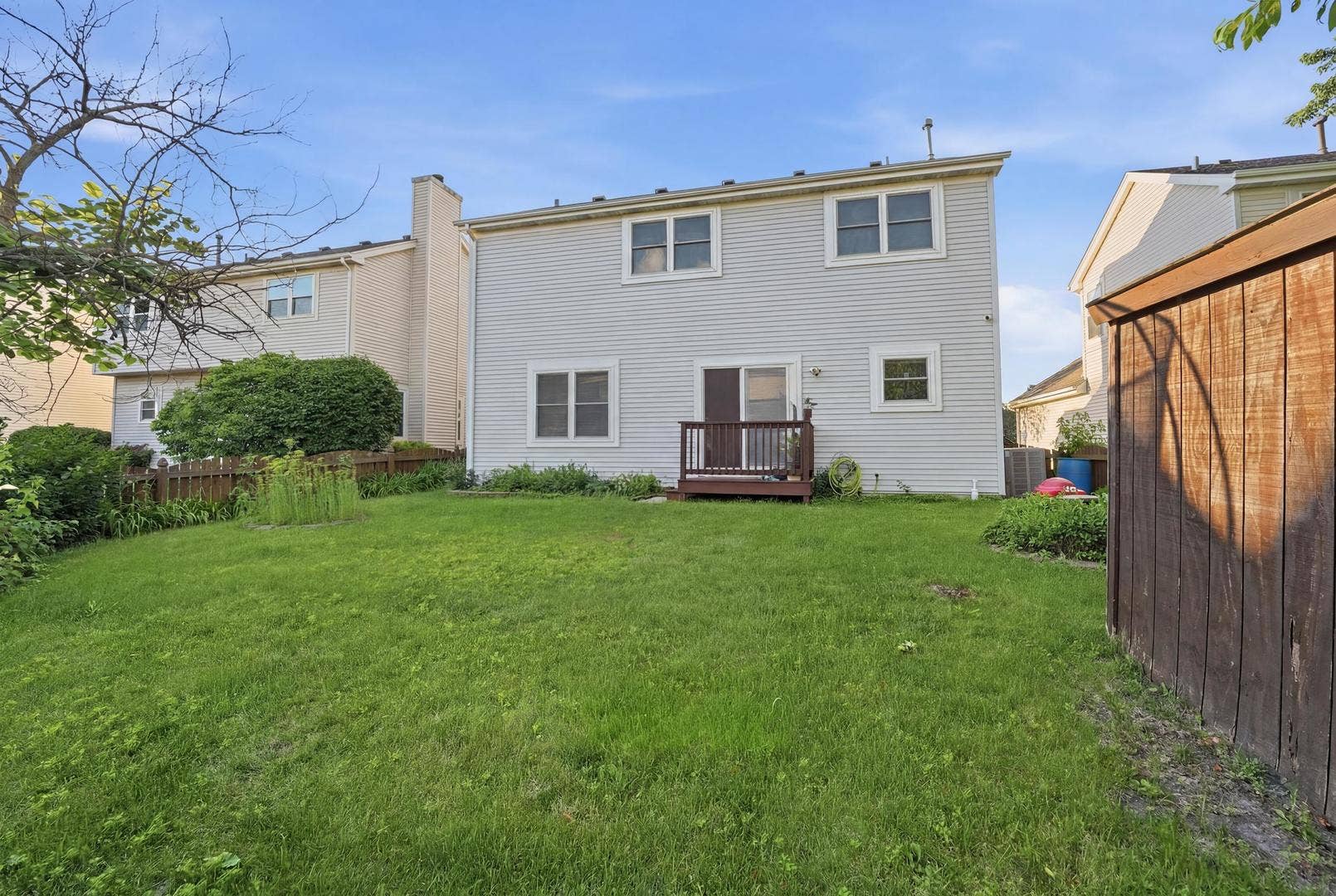 1065 Rosefield Lane, Aurora, IL 60504 1065 Rosefield Lane, Aurora, IL 60504