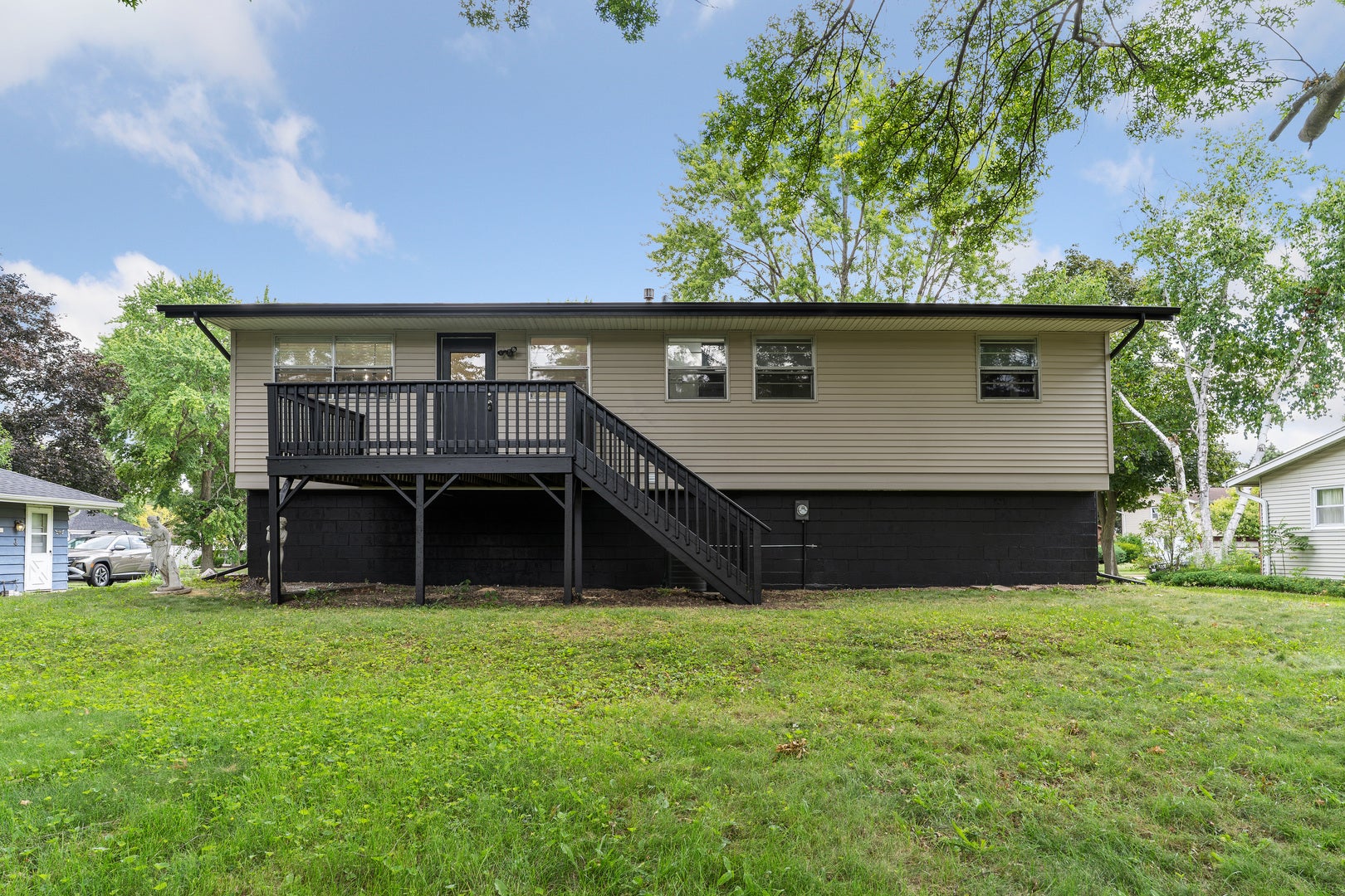 2151 Baker Street, Aurora, IL 60506
