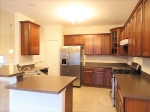 429 Grosvenor Lane, Aurora, IL 60504 429 Grosvenor Lane, Aurora, IL 60504
