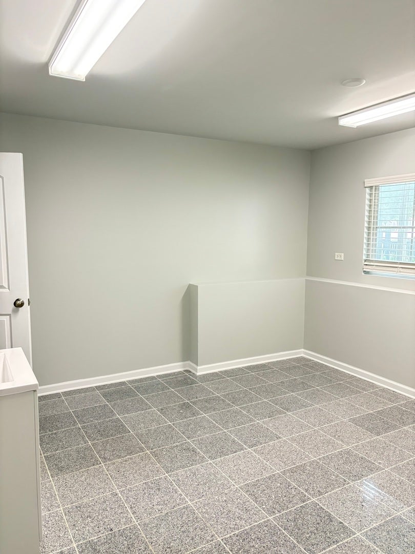 429 Grosvenor Lane, Aurora, IL 60504 429 Grosvenor Lane, Aurora, IL 60504