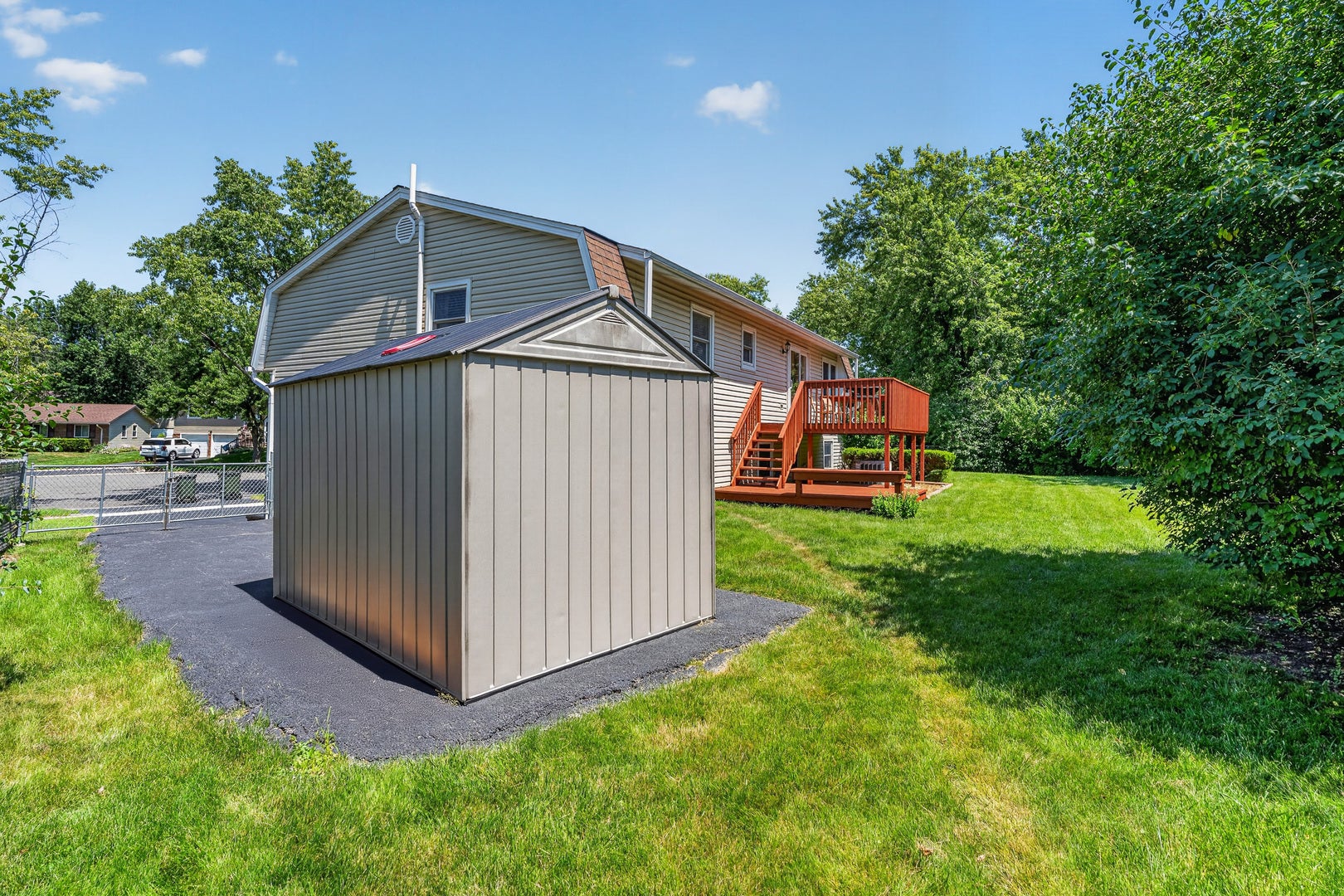 4 Devon Court, Bolingbrook, IL 60440 4 Devon Court, Bolingbrook, IL 60440