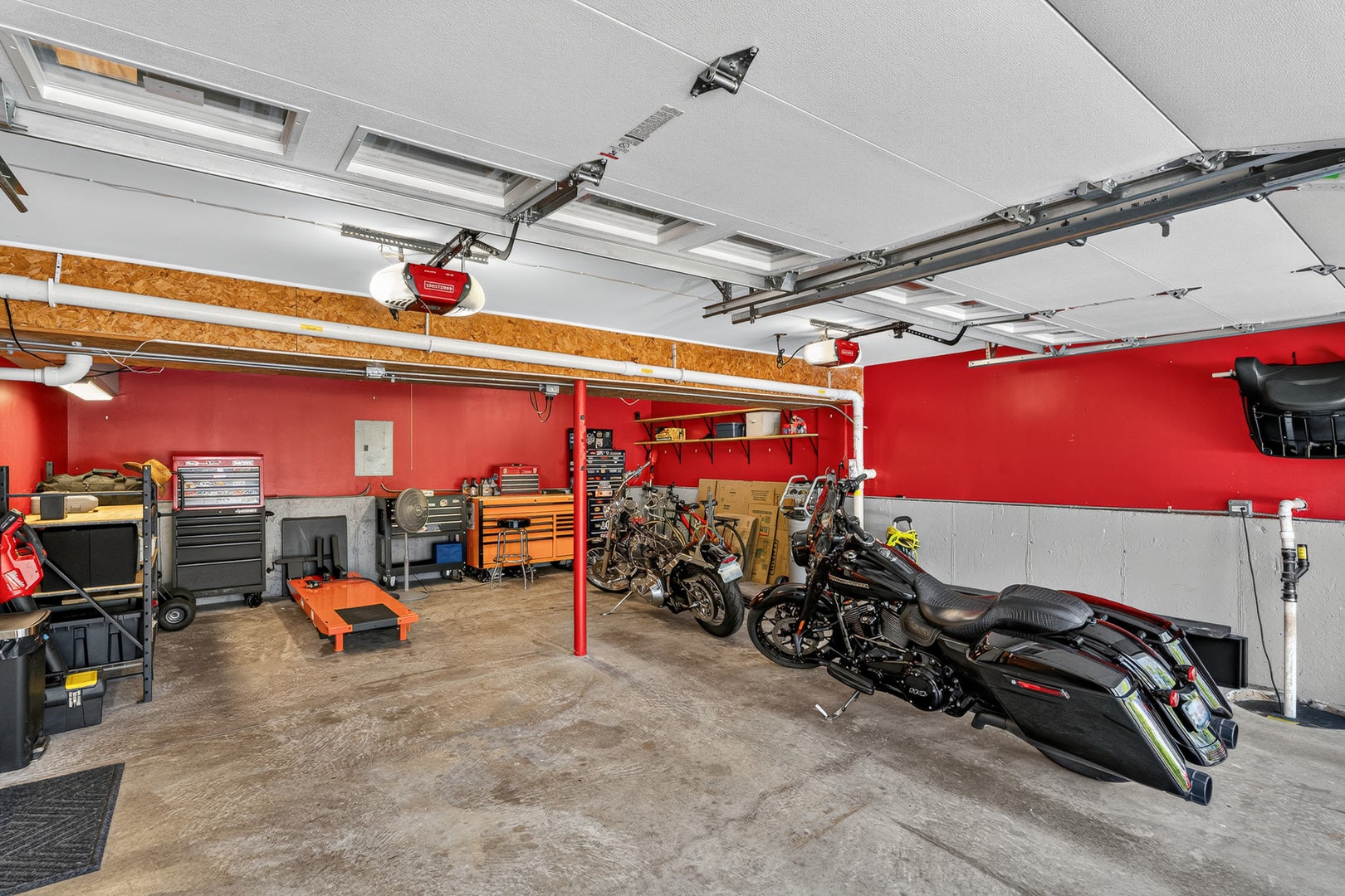 4 Devon Court, Bolingbrook, IL 60440 4 Devon Court, Bolingbrook, IL 60440