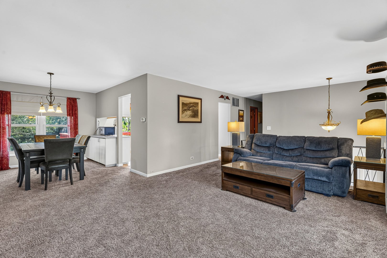 4 Devon Court, Bolingbrook, IL 60440 4 Devon Court, Bolingbrook, IL 60440