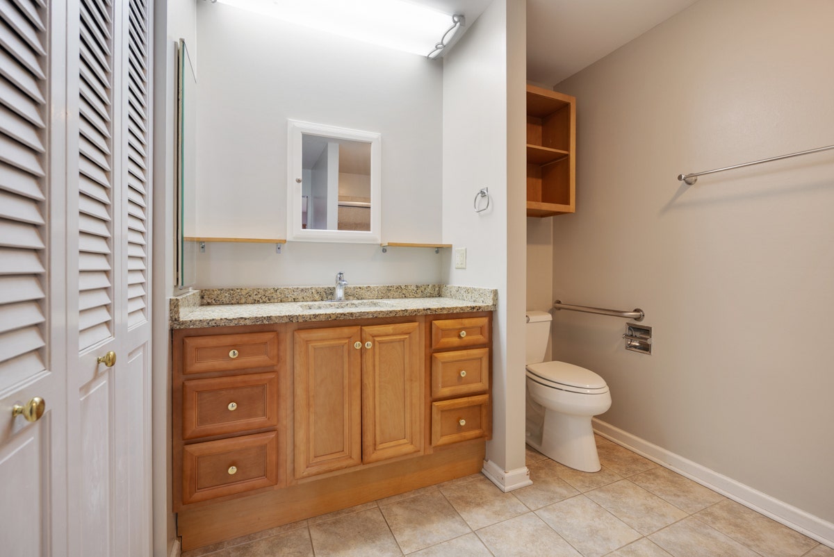 1441 Maple Lane, Elgin, IL 60123 1441 Maple Lane, Elgin, IL 60123