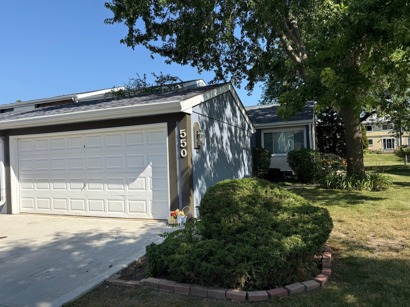 550 Sundance Drive, Bolingbrook, IL 60440 550 Sundance Drive, Bolingbrook, IL 60440