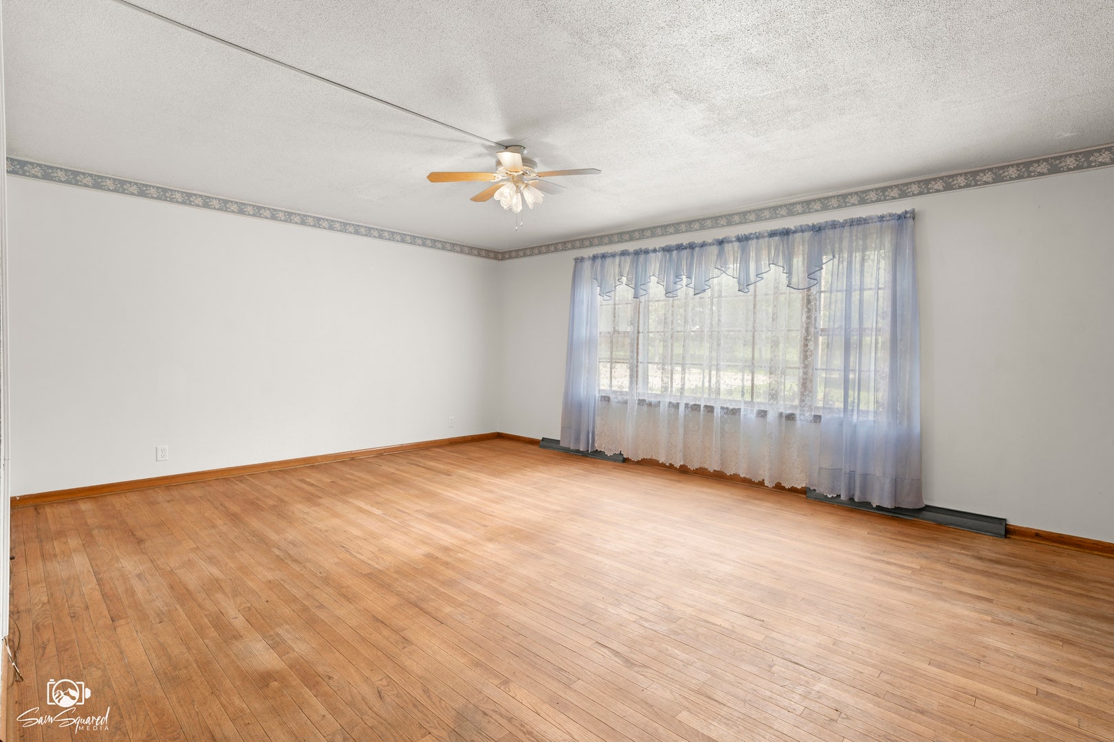2103 Maple Road, Joliet, IL 60432 2103 Maple Road, Joliet, IL 60432