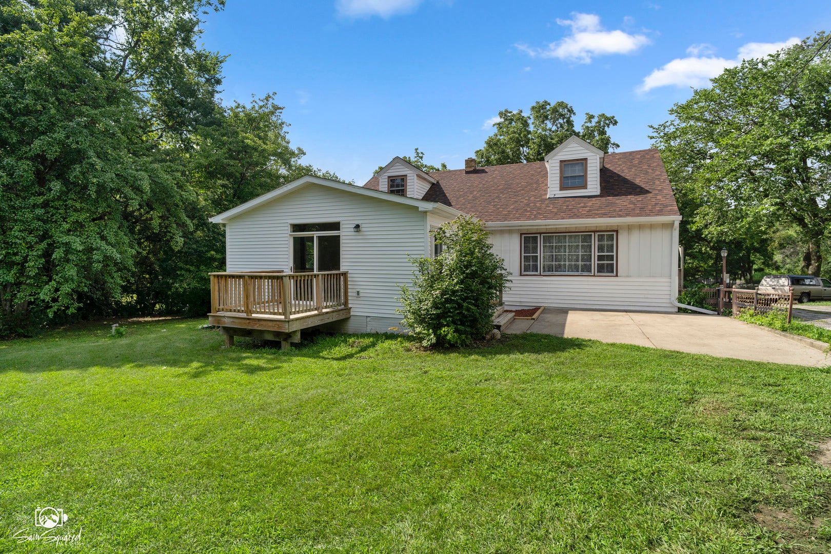 2103 Maple Road, Joliet, IL 60432 2103 Maple Road, Joliet, IL 60432