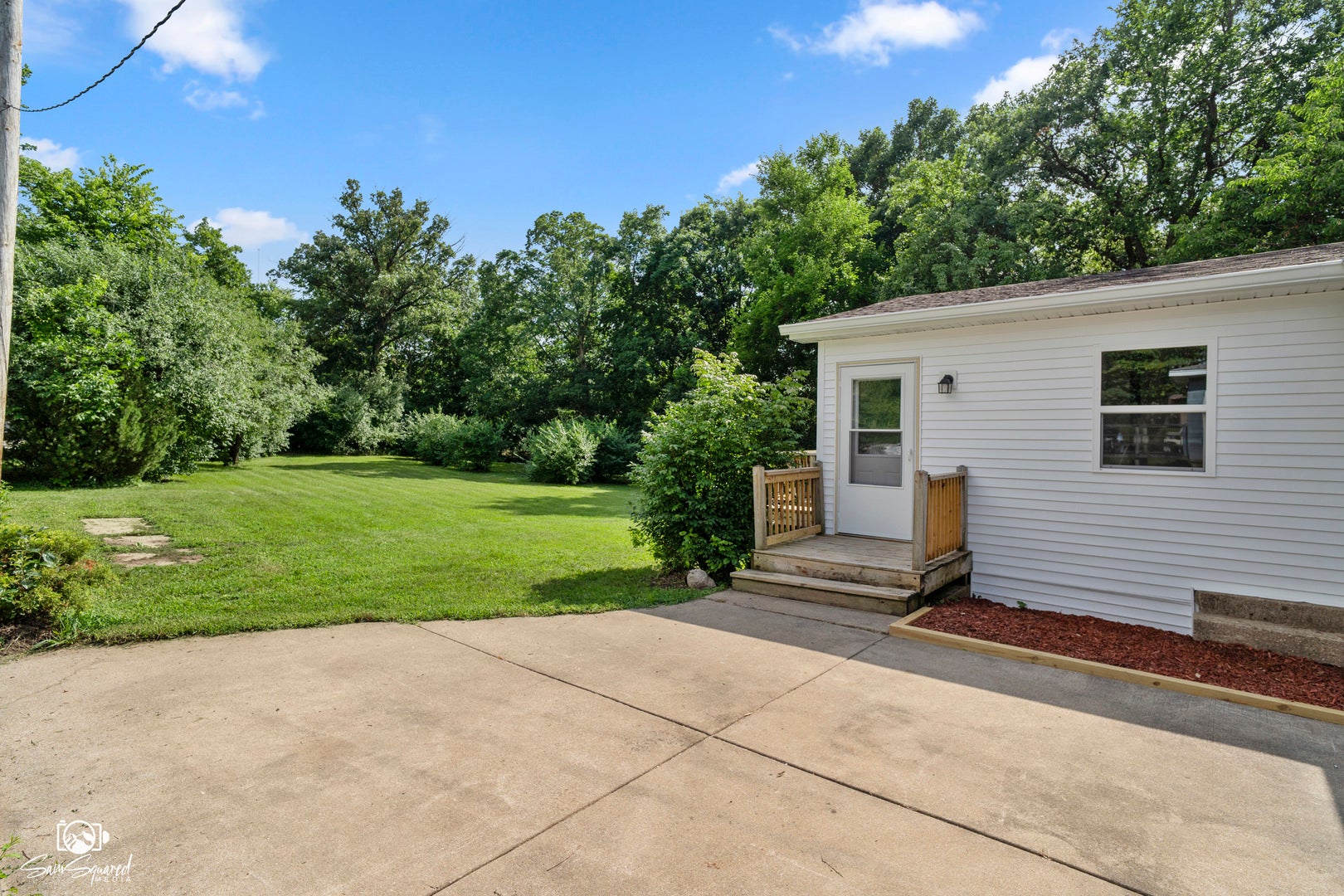 2103 Maple Road, Joliet, IL 60432 2103 Maple Road, Joliet, IL 60432