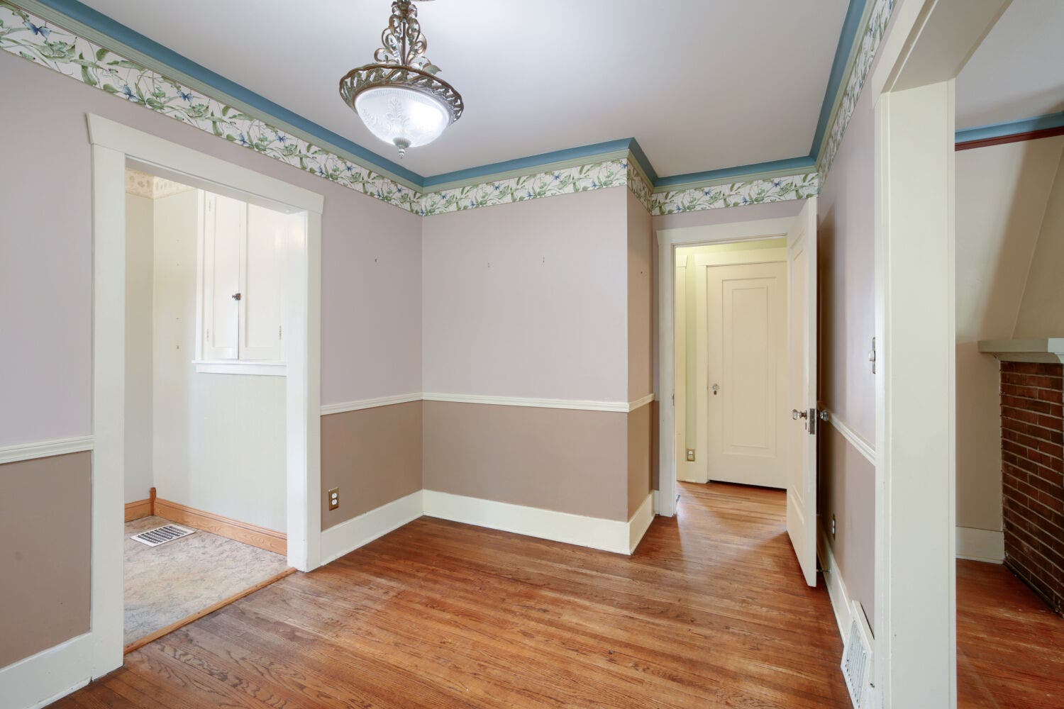 345 Vincent Place, Elgin, IL 60123 345 Vincent Place, Elgin, IL 60123