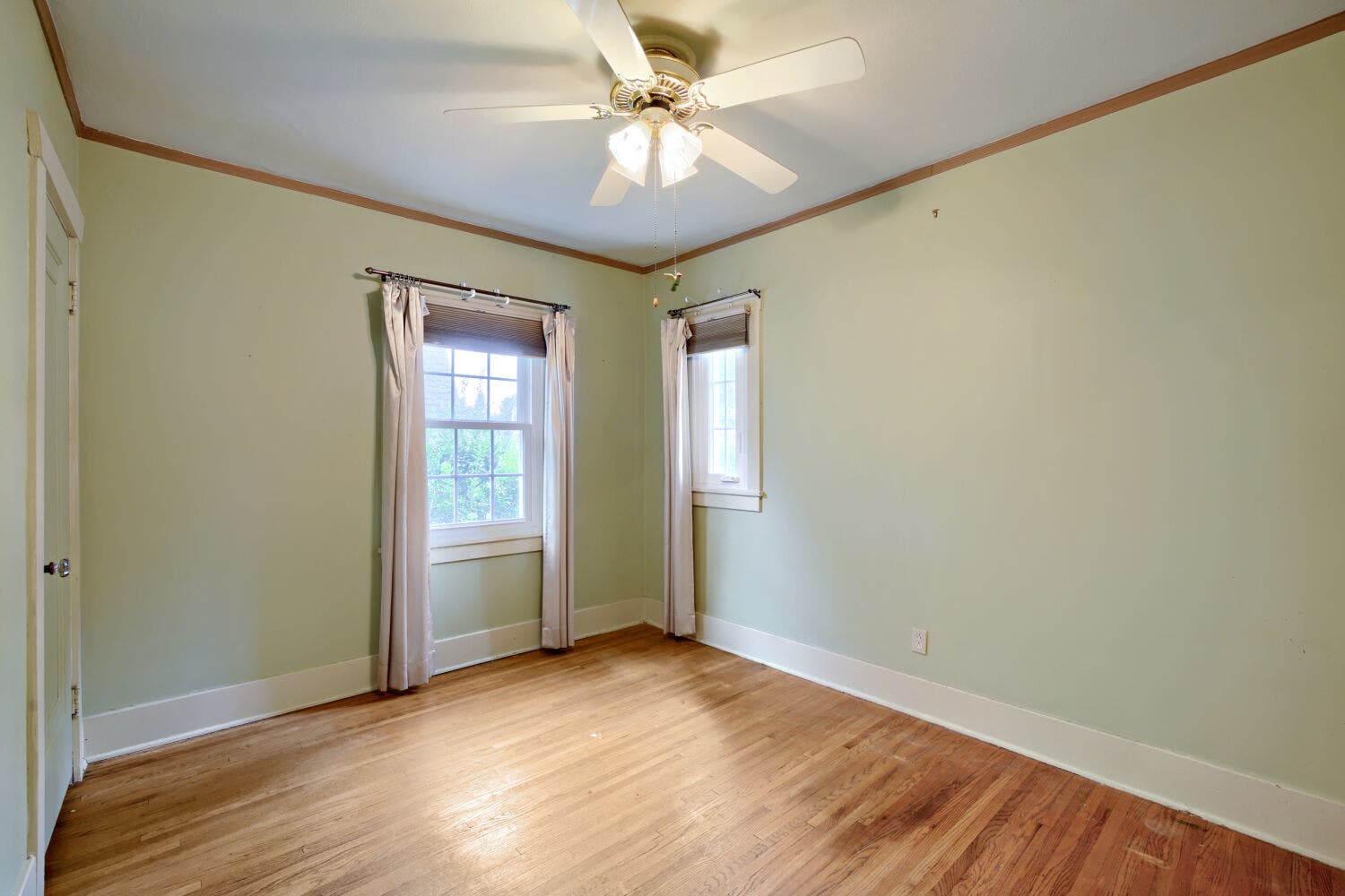 345 Vincent Place, Elgin, IL 60123 345 Vincent Place, Elgin, IL 60123