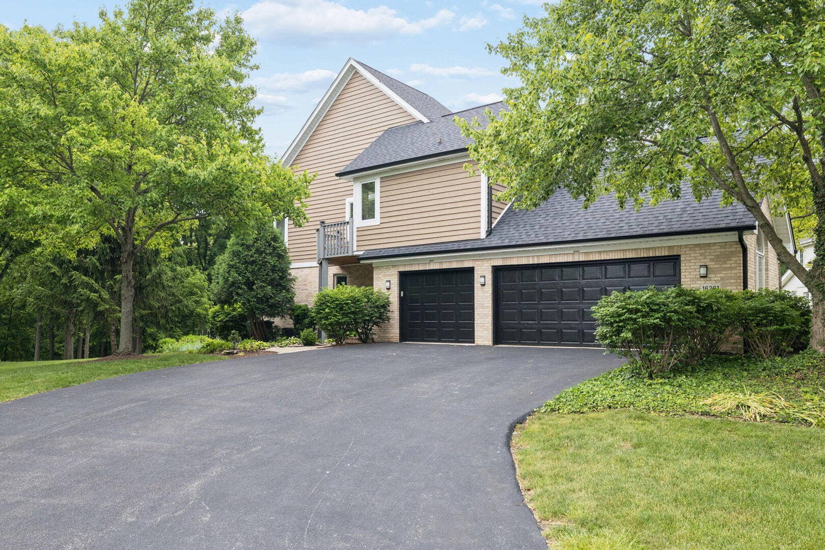 16261 W Ridgewood Drive, Homer Glen, IL 60491 16261 W Ridgewood Drive, Homer Glen, IL 60491