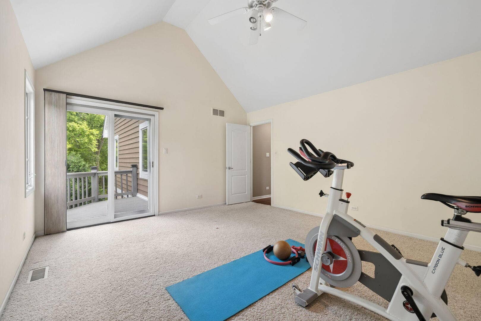 16261 W Ridgewood Drive, Homer Glen, IL 60491 16261 W Ridgewood Drive, Homer Glen, IL 60491