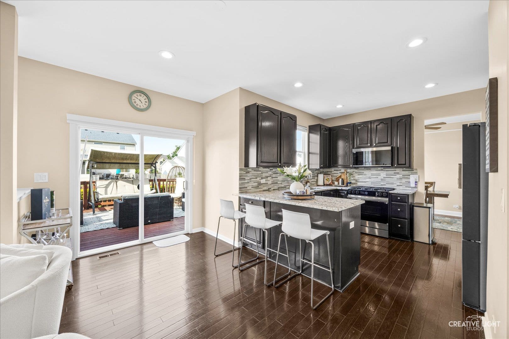 1445 Waterside Drive, Bolingbrook, IL 60490 1445 Waterside Drive, Bolingbrook, IL 60490
