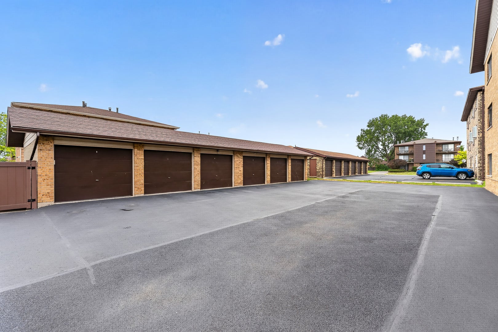 16820 81st Avenue, #1N, Tinley Park, IL 60477