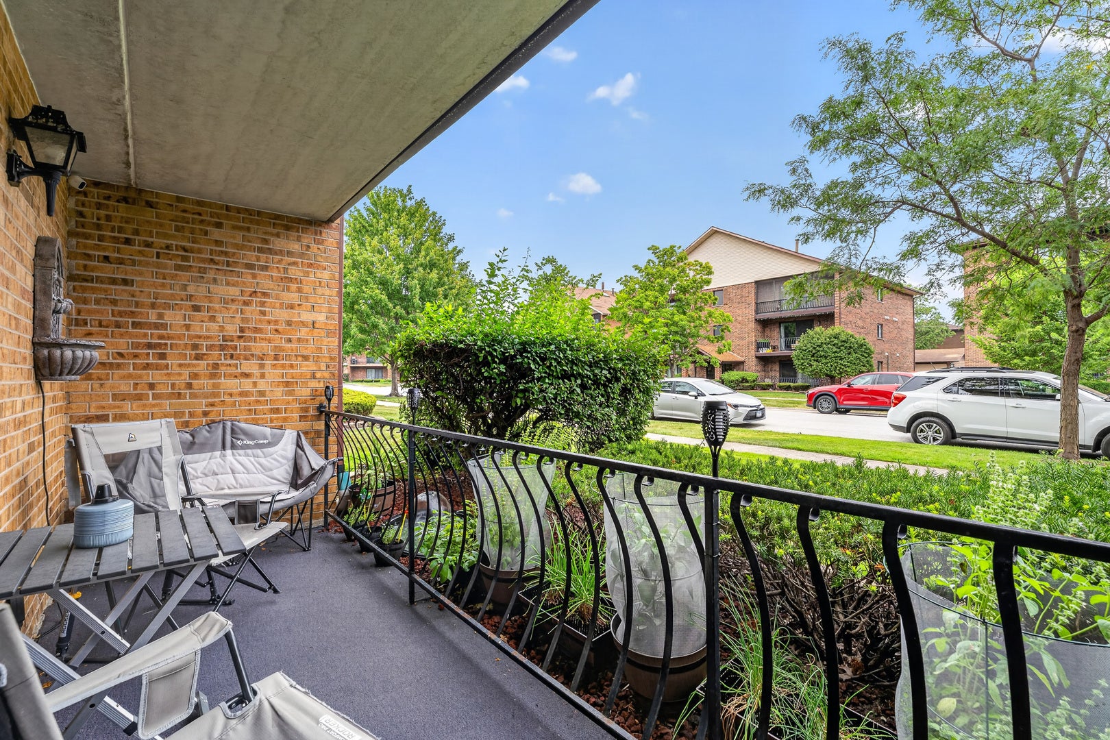 16820 81st Avenue, #1N, Tinley Park, IL 60477