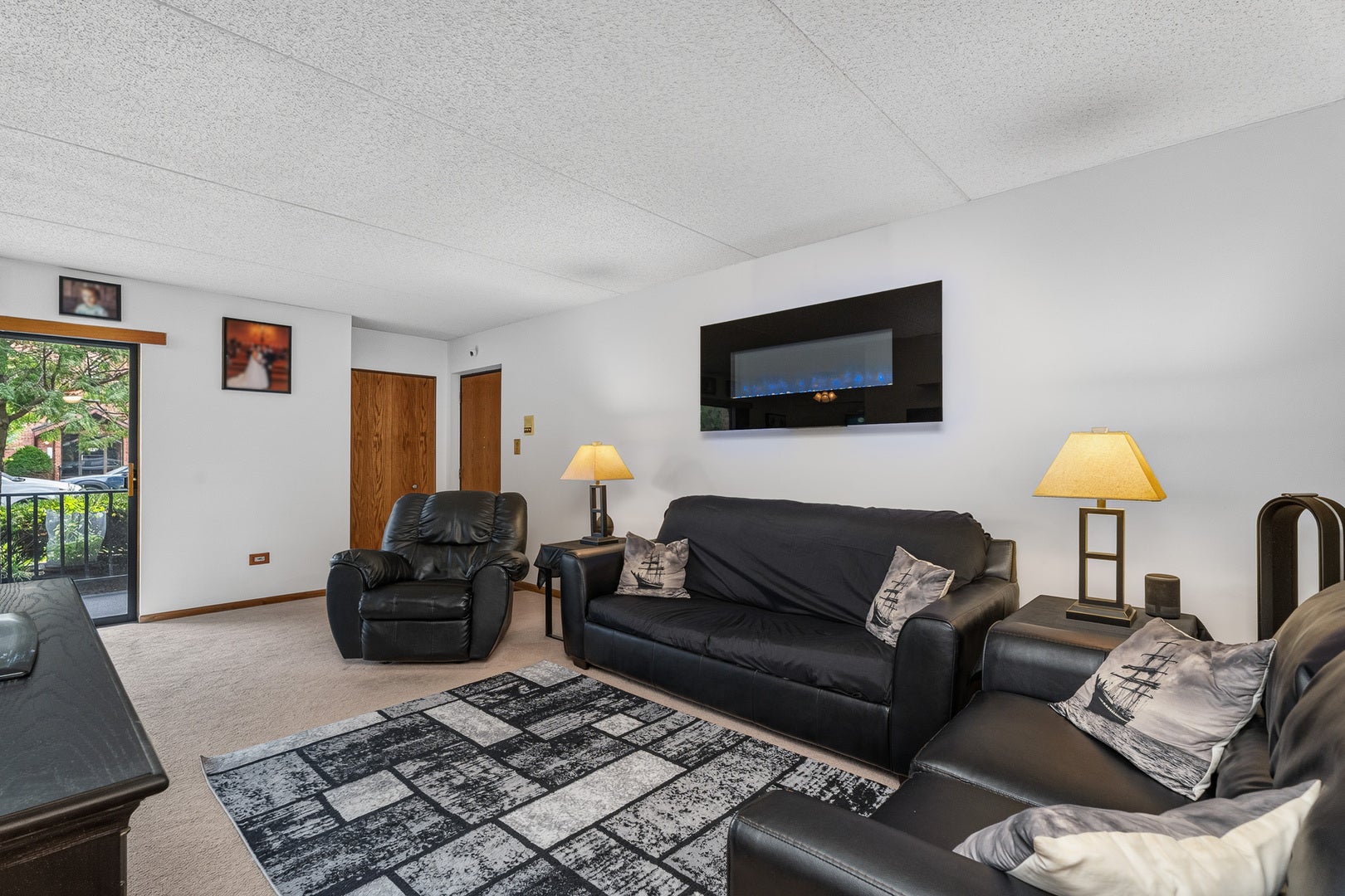16820 81st Avenue, #1N, Tinley Park, IL 60477