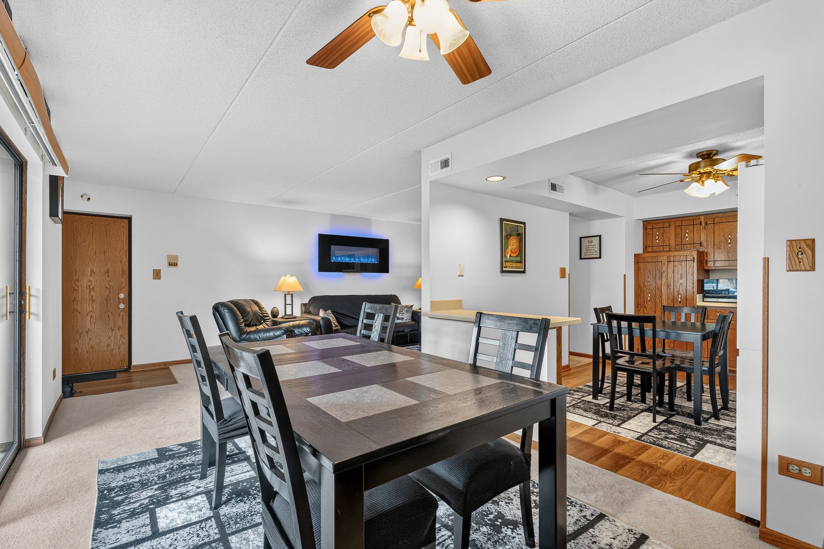 16820 81st Avenue, #1N, Tinley Park, IL 60477