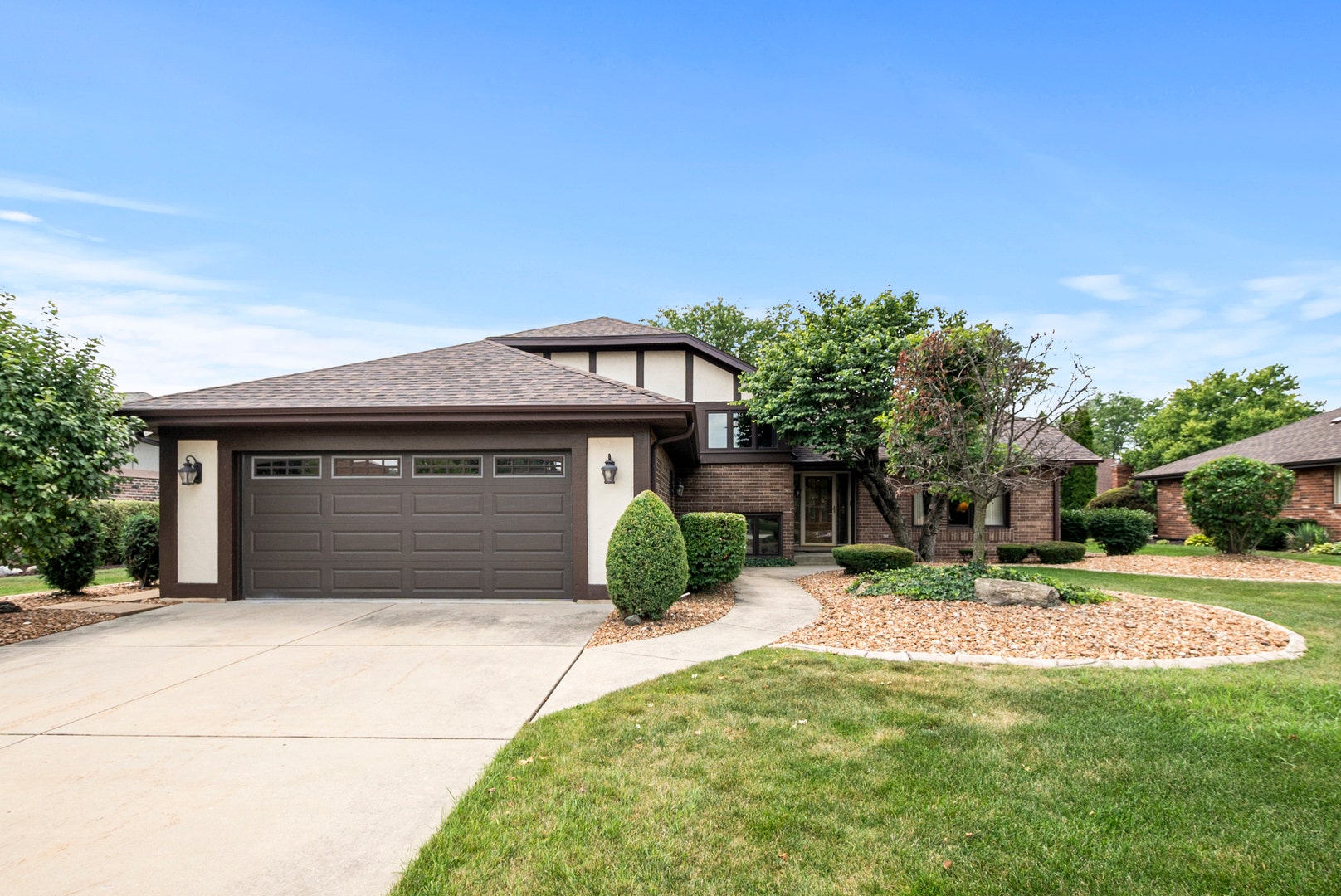 8247 Shipston Street, Orland Park, IL 60462