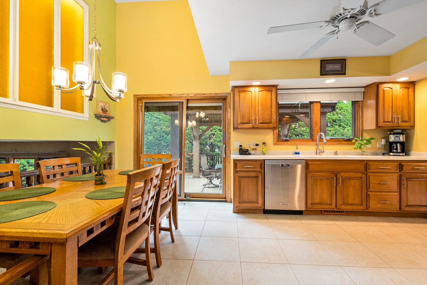 8247 Shipston Street, Orland Park, IL 60462