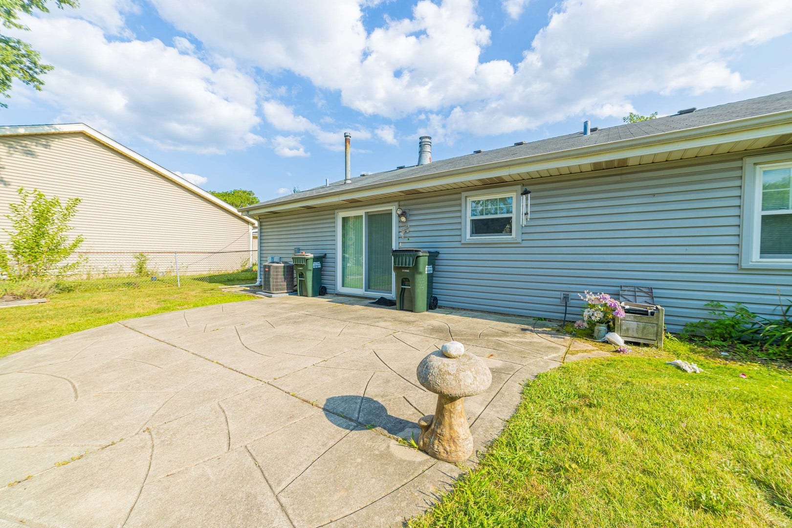 640 Rockhurst Road, Bolingbrook, IL 60440