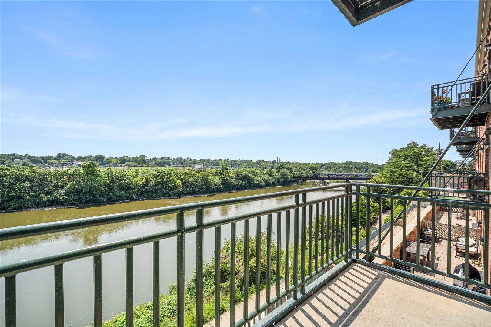 160 S River Street, #305, Aurora, IL 60506 160 S River Street, #305, Aurora, IL 60506