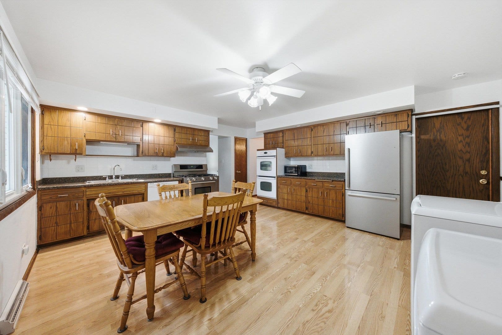 15625 NARCISSUS Lane, Orland Park, IL 60462 15625 NARCISSUS Lane, Orland Park, IL 60462