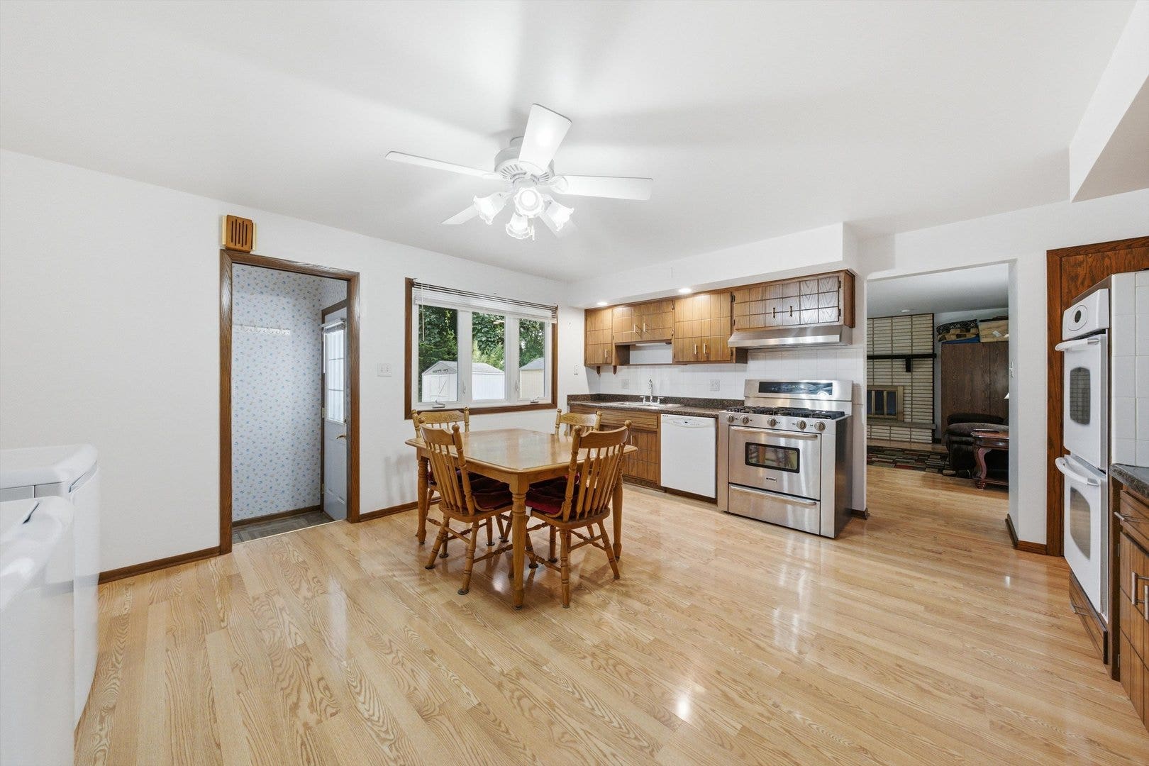15625 NARCISSUS Lane, Orland Park, IL 60462 15625 NARCISSUS Lane, Orland Park, IL 60462