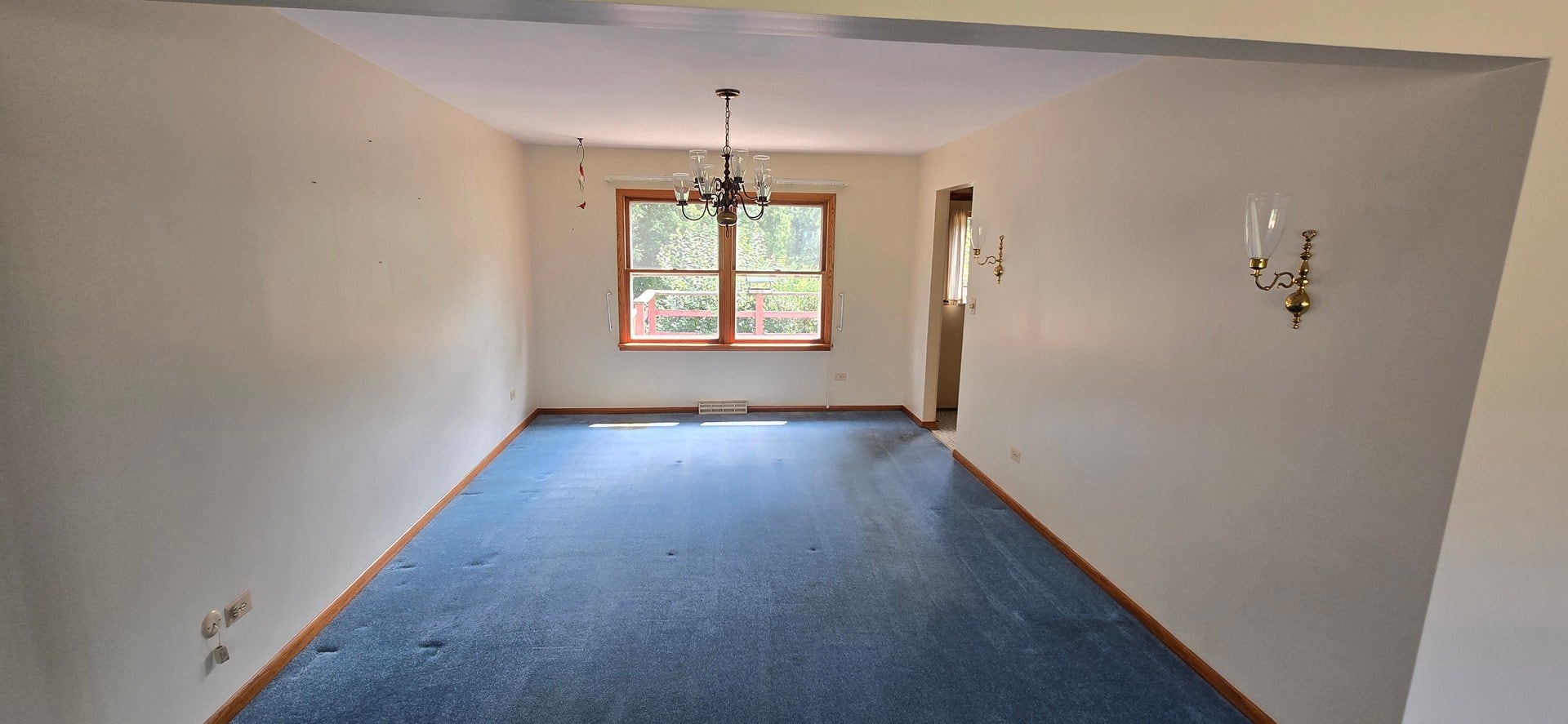 12135 Hillcrest Drive, Lemont, IL 60439
