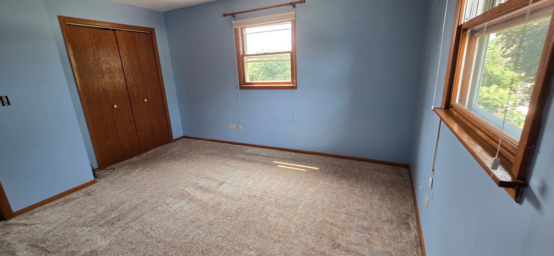 12135 Hillcrest Drive, Lemont, IL 60439