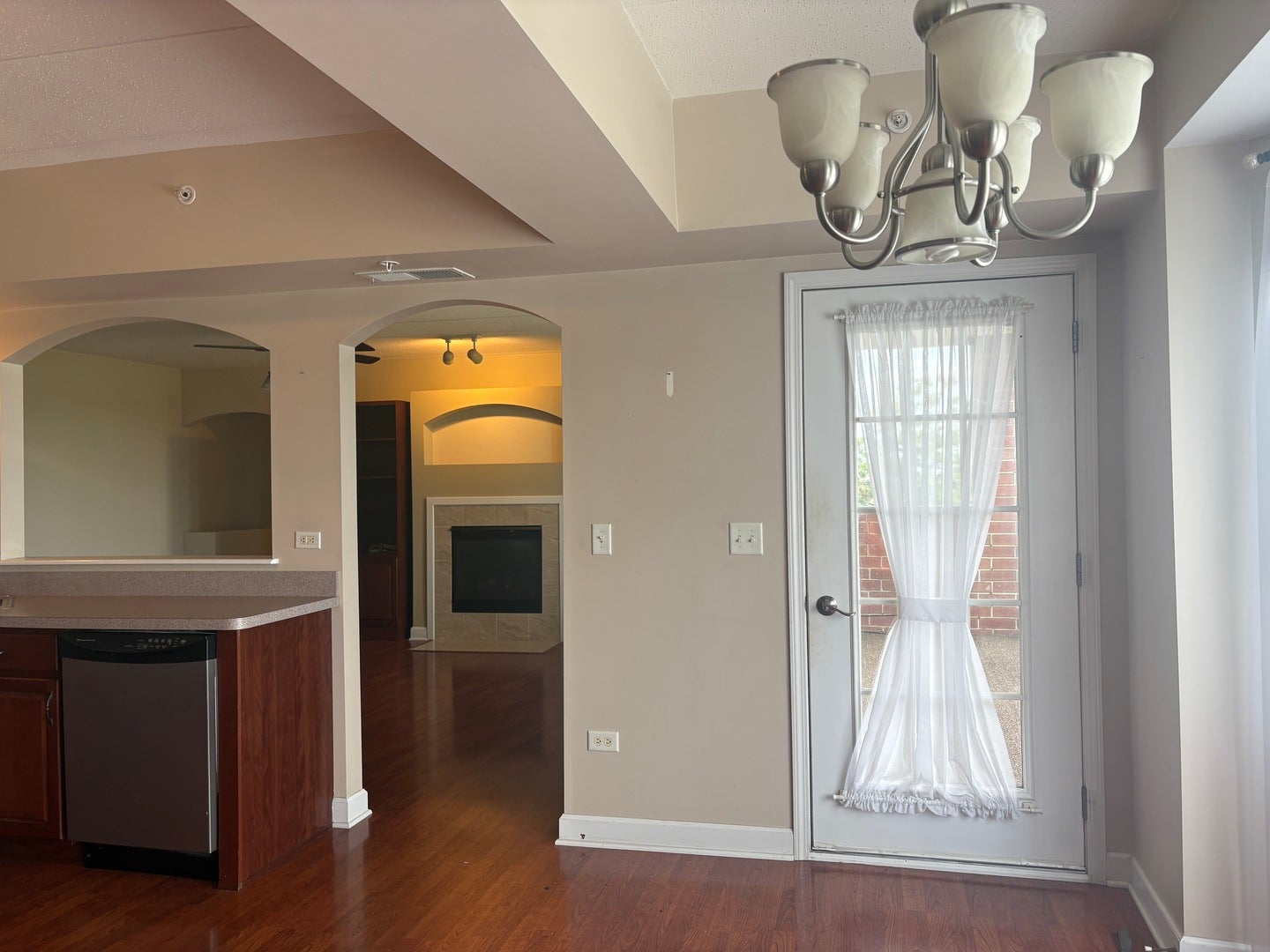 7904 Trinity Circle, #2NW, Tinley Park, IL 60487 7904 Trinity Circle, #2NW, Tinley Park, IL 60487