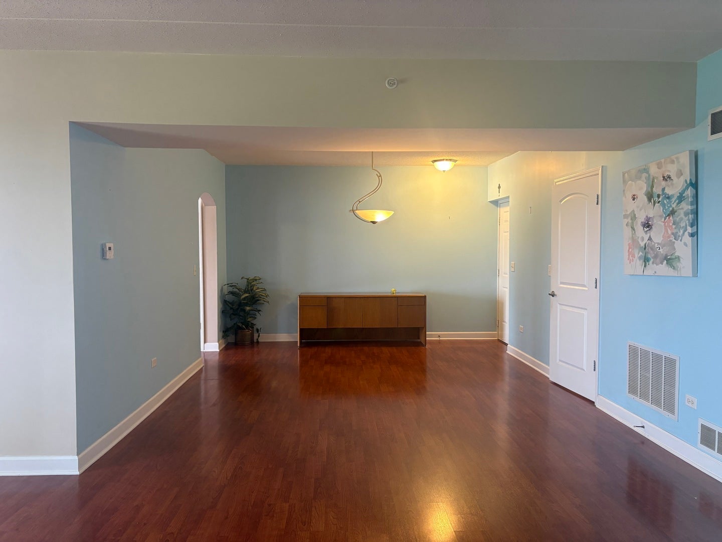 7904 Trinity Circle, #2NW, Tinley Park, IL 60487 7904 Trinity Circle, #2NW, Tinley Park, IL 60487