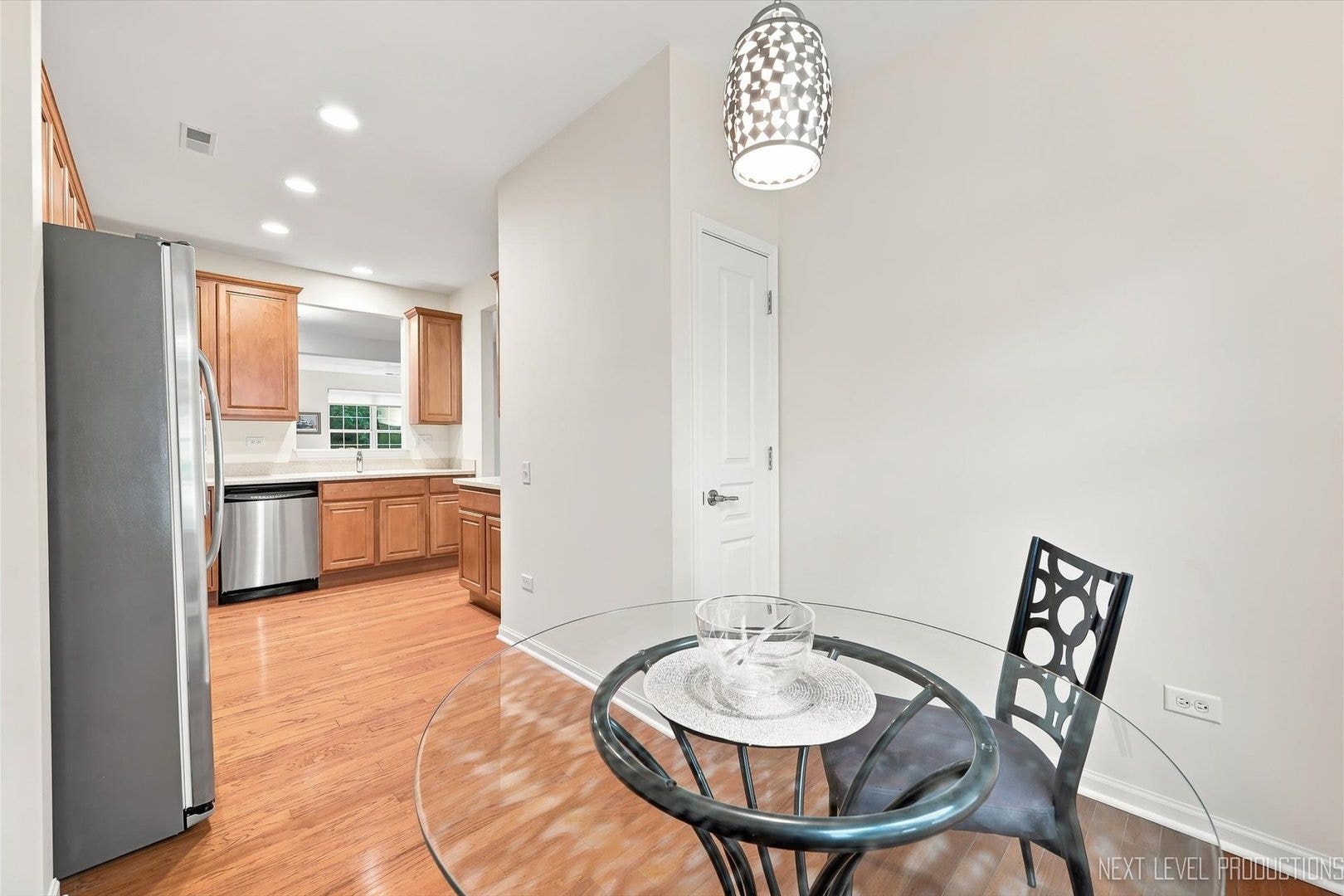 2853 Cascade Falls Circle, Elgin, IL 60124 2853 Cascade Falls Circle, Elgin, IL 60124