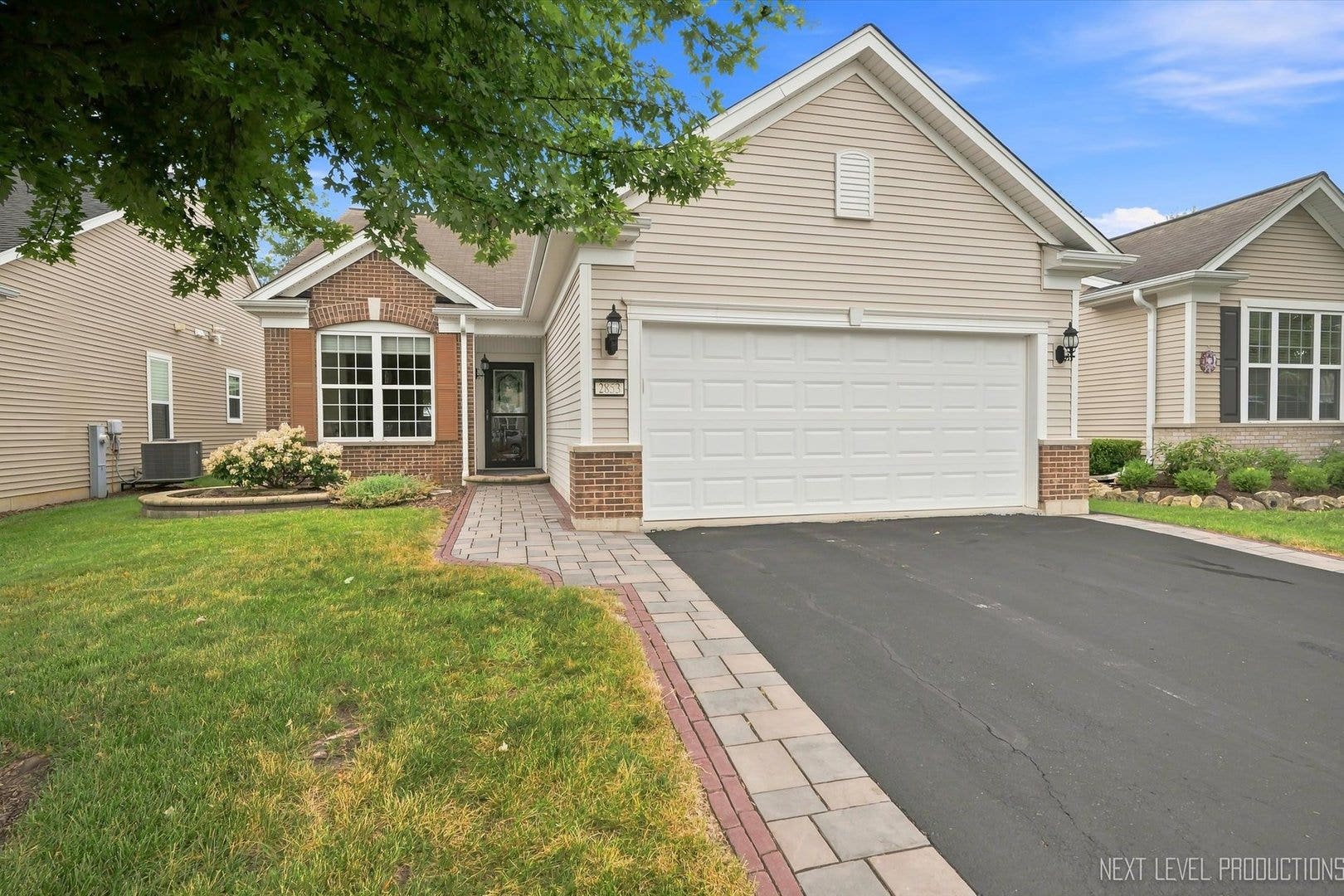 2853 Cascade Falls Circle, Elgin, IL 60124 2853 Cascade Falls Circle, Elgin, IL 60124
