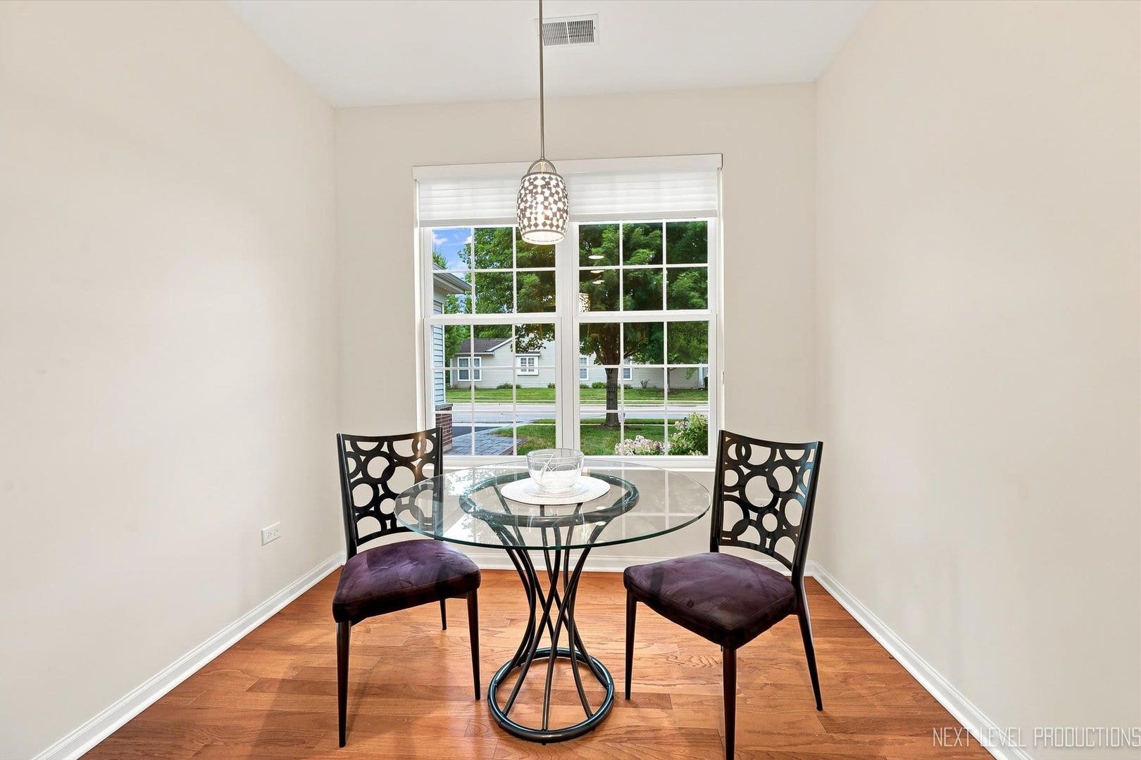 2853 Cascade Falls Circle, Elgin, IL 60124 2853 Cascade Falls Circle, Elgin, IL 60124