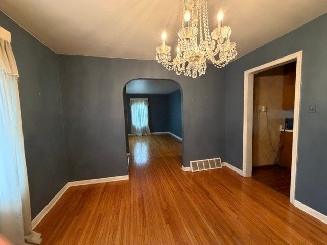 1209 Richmond Street, Joliet, IL 60435