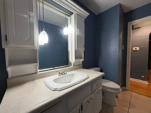 1209 Richmond Street, Joliet, IL 60435