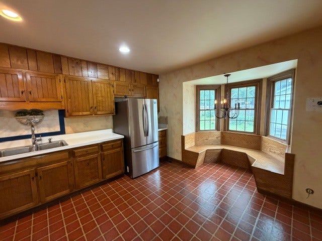 1209 Richmond Street, Joliet, IL 60435