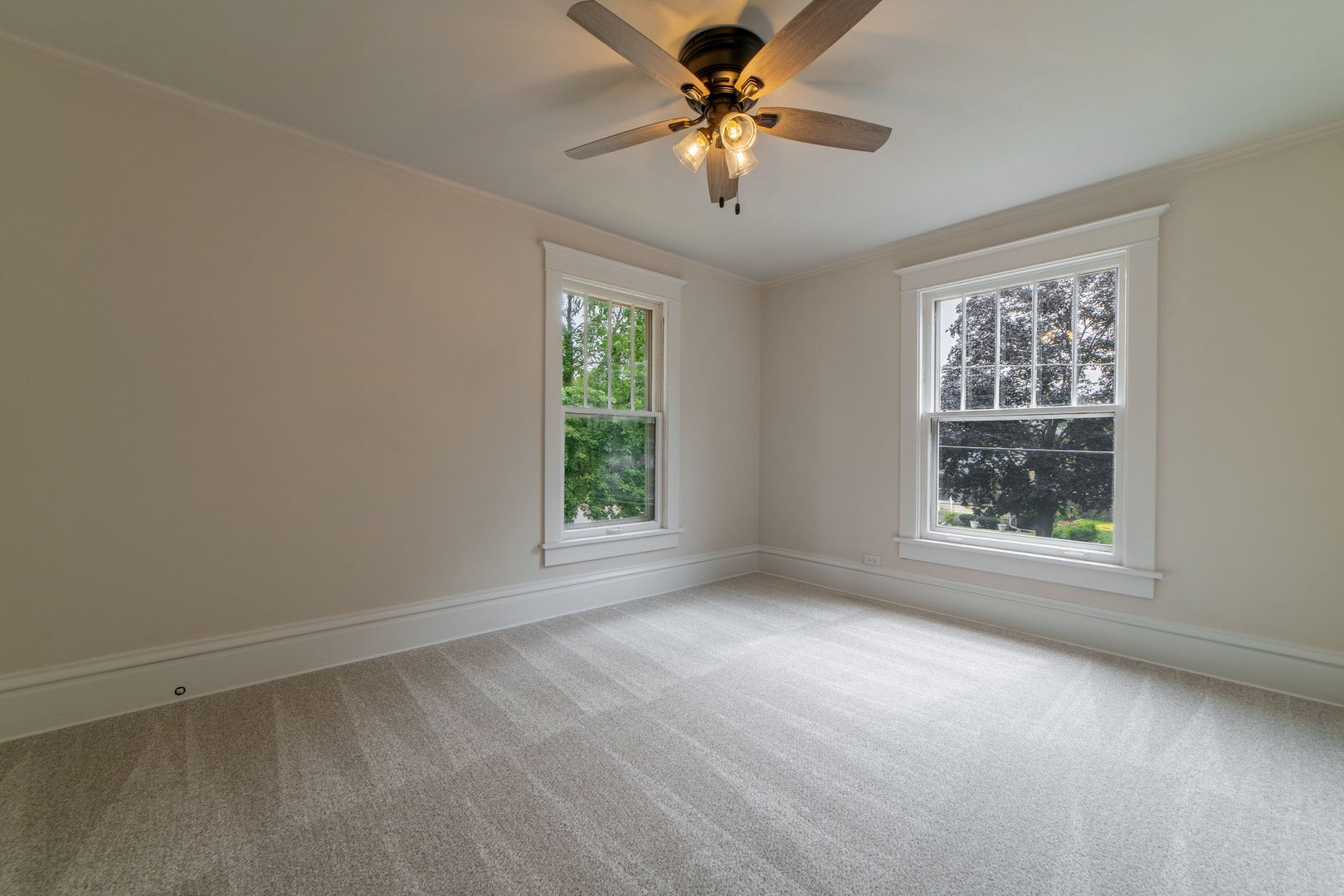 719 5th Street, Aurora, IL 60505 719 5th Street, Aurora, IL 60505