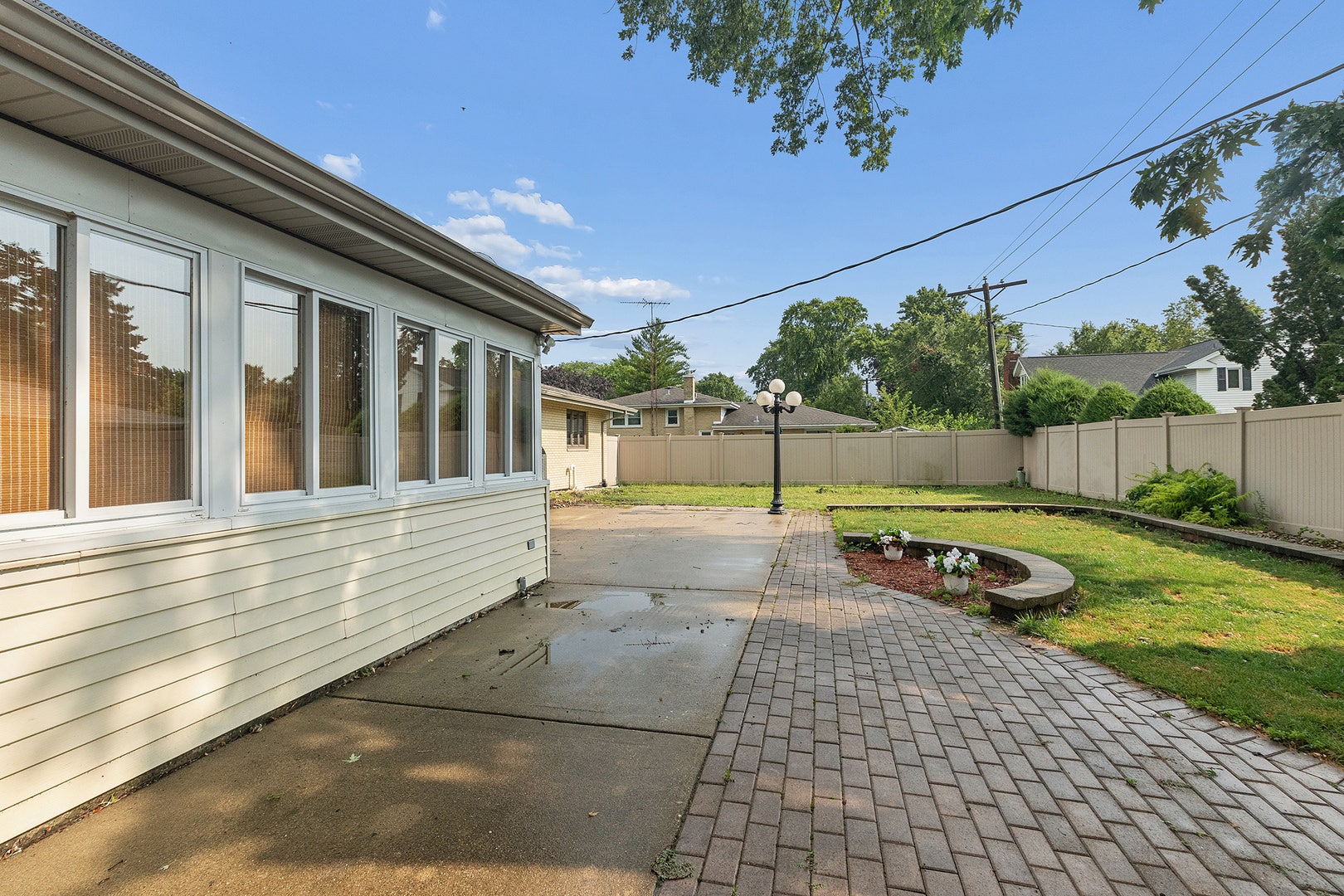 705 Tana Lane, Joliet, IL 60435 705 Tana Lane, Joliet, IL 60435