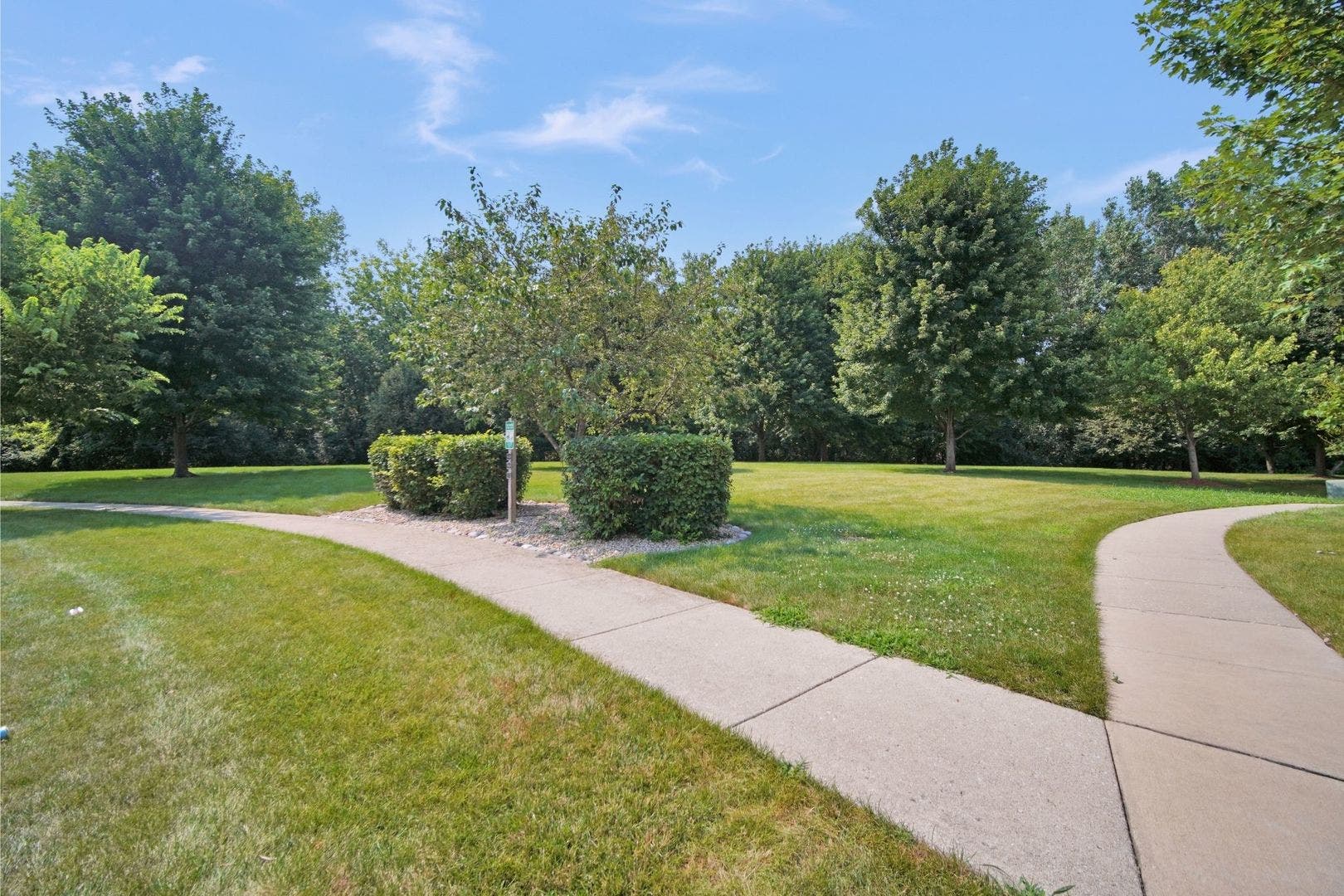 1484 McCLURE Road, #1484, Aurora, IL 60505