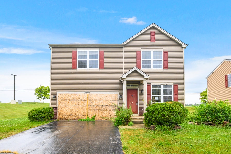 Property photo for 2505 Canyon View Lane, Joliet, IL