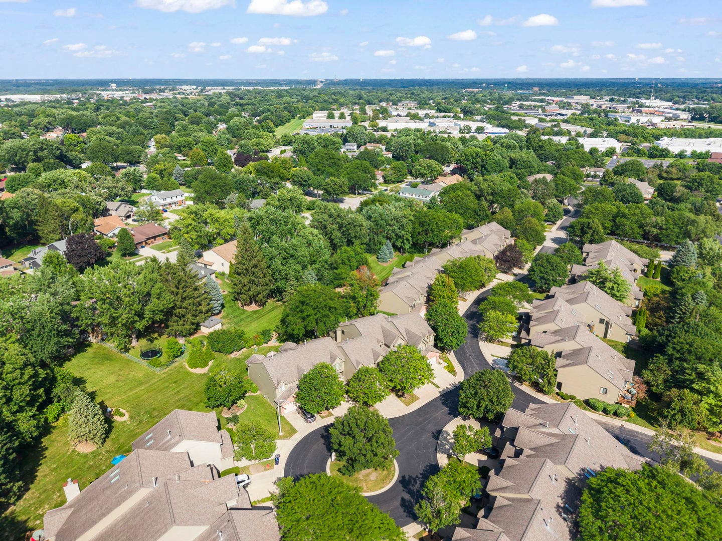 2034 JEFFREY Court, #2034, Elgin, IL 60123 2034 JEFFREY Court, #2034, Elgin, IL 60123