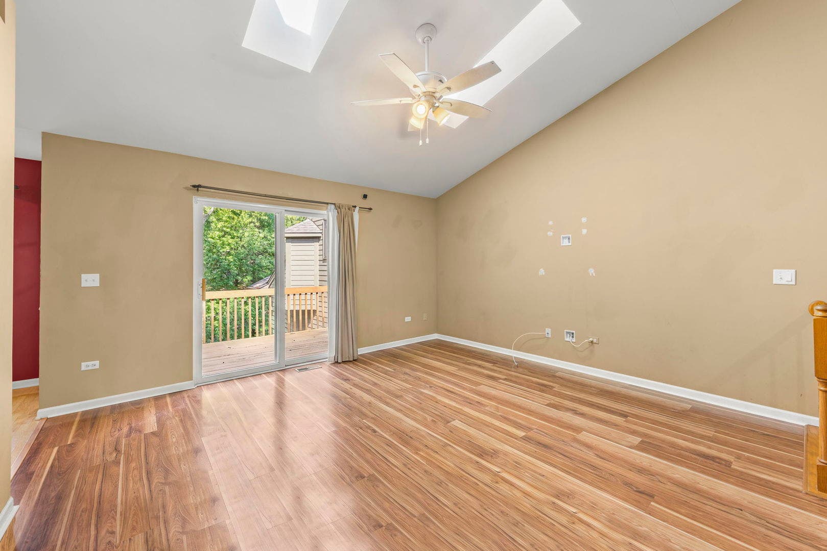 2034 JEFFREY Court, #2034, Elgin, IL 60123 2034 JEFFREY Court, #2034, Elgin, IL 60123