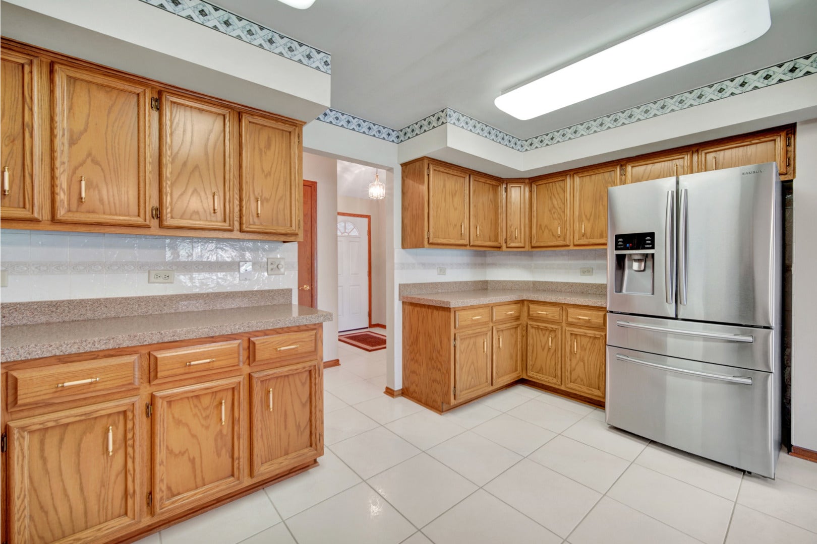 18335 Pine Wood Lane, Tinley Park, IL 60477