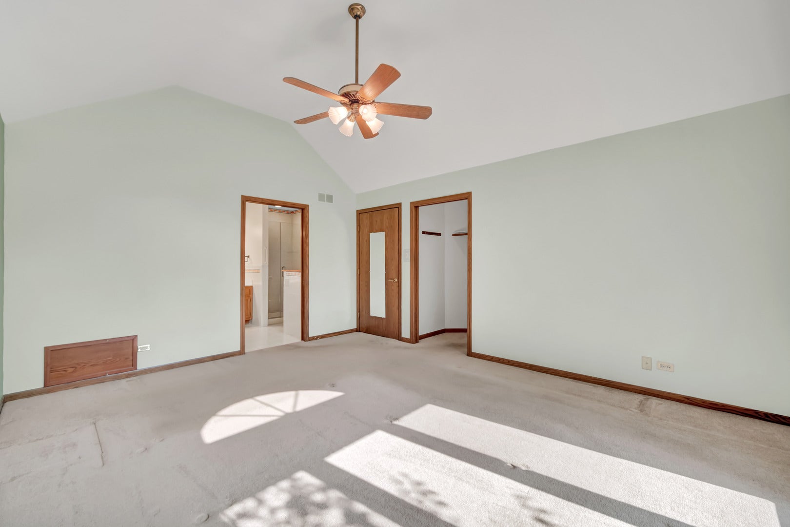 18335 Pine Wood Lane, Tinley Park, IL 60477