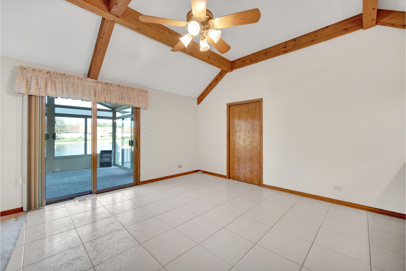 18335 Pine Wood Lane, Tinley Park, IL 60477