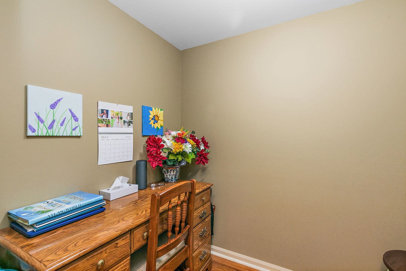 204 Dickens Trail, Elgin, IL 60120 204 Dickens Trail, Elgin, IL 60120