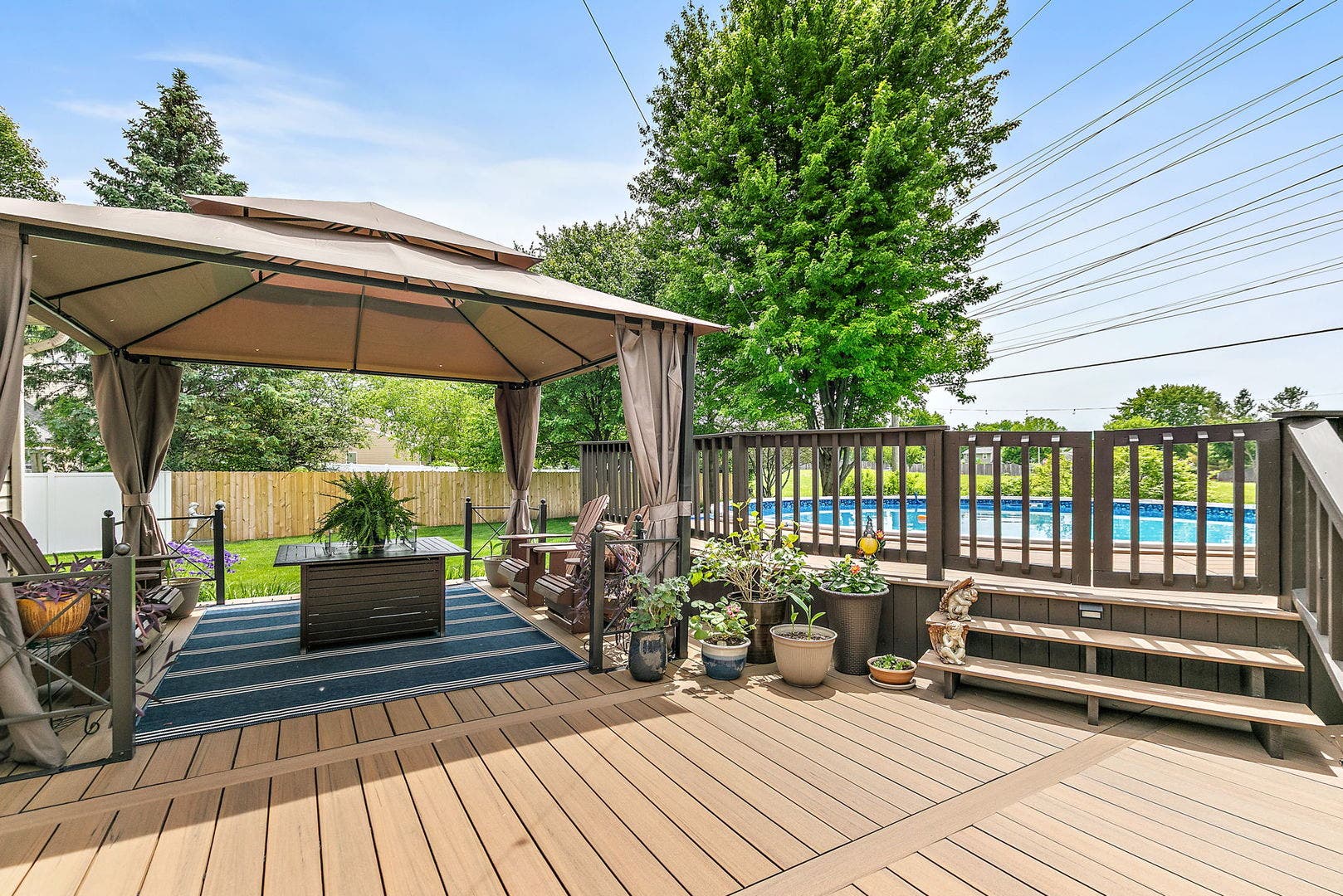 204 Dickens Trail, Elgin, IL 60120 204 Dickens Trail, Elgin, IL 60120