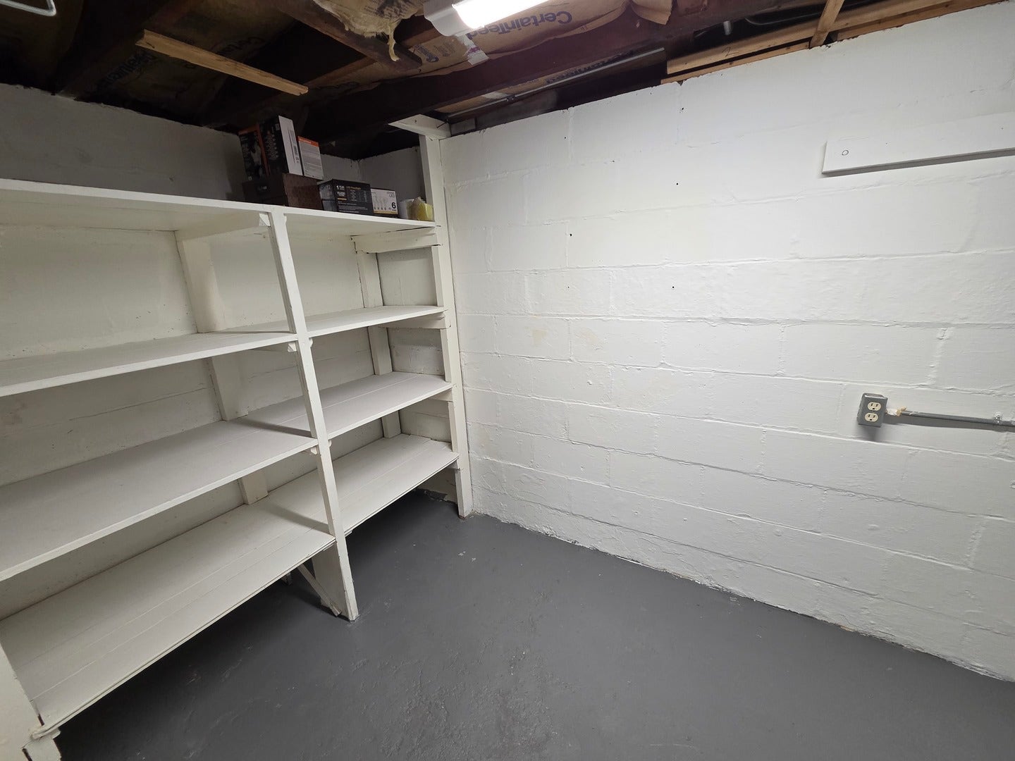 1205 Highland Avenue, Joliet, IL 60435 1205 Highland Avenue, Joliet, IL 60435