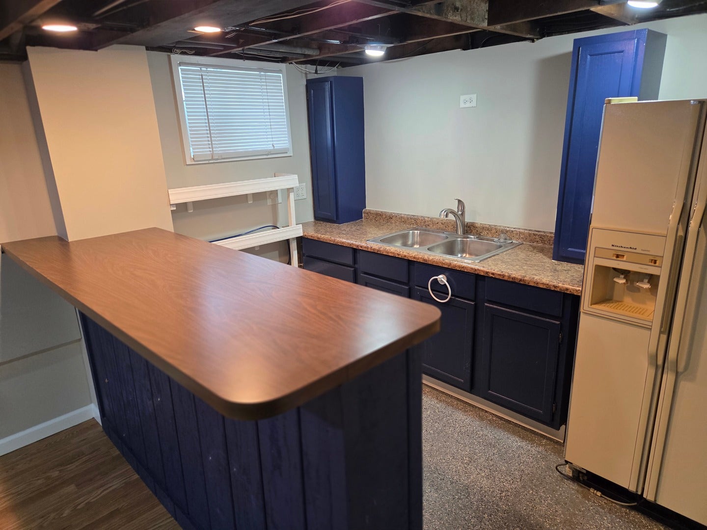 1205 Highland Avenue, Joliet, IL 60435 1205 Highland Avenue, Joliet, IL 60435